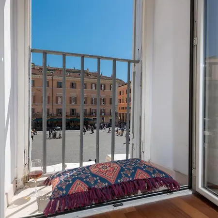 New! Amazing Piazza Navona View Apartment Rome