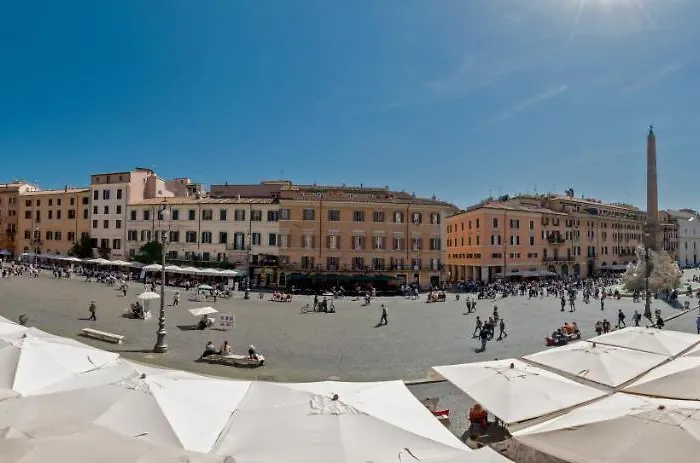 New! Amazing Piazza Navona View 아파트 로마